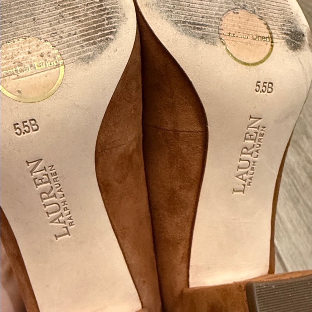 Lauren Ralph Lauren Brown Suede Pumps Sz 5.5 B - Picture 11 of 11